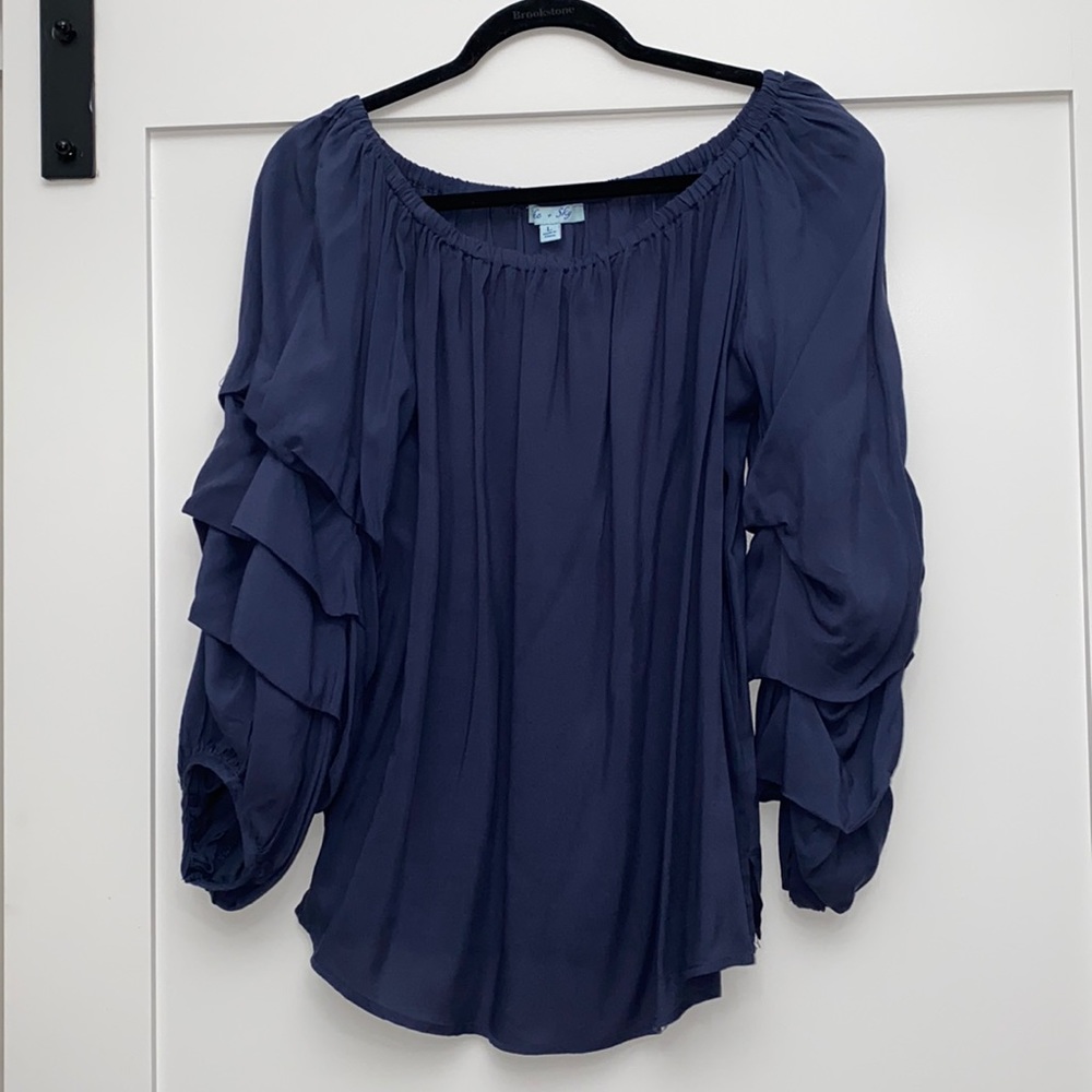 She & Sky Boutique Blue Off-the-Shoulder Ruffle Top Blouse Large
